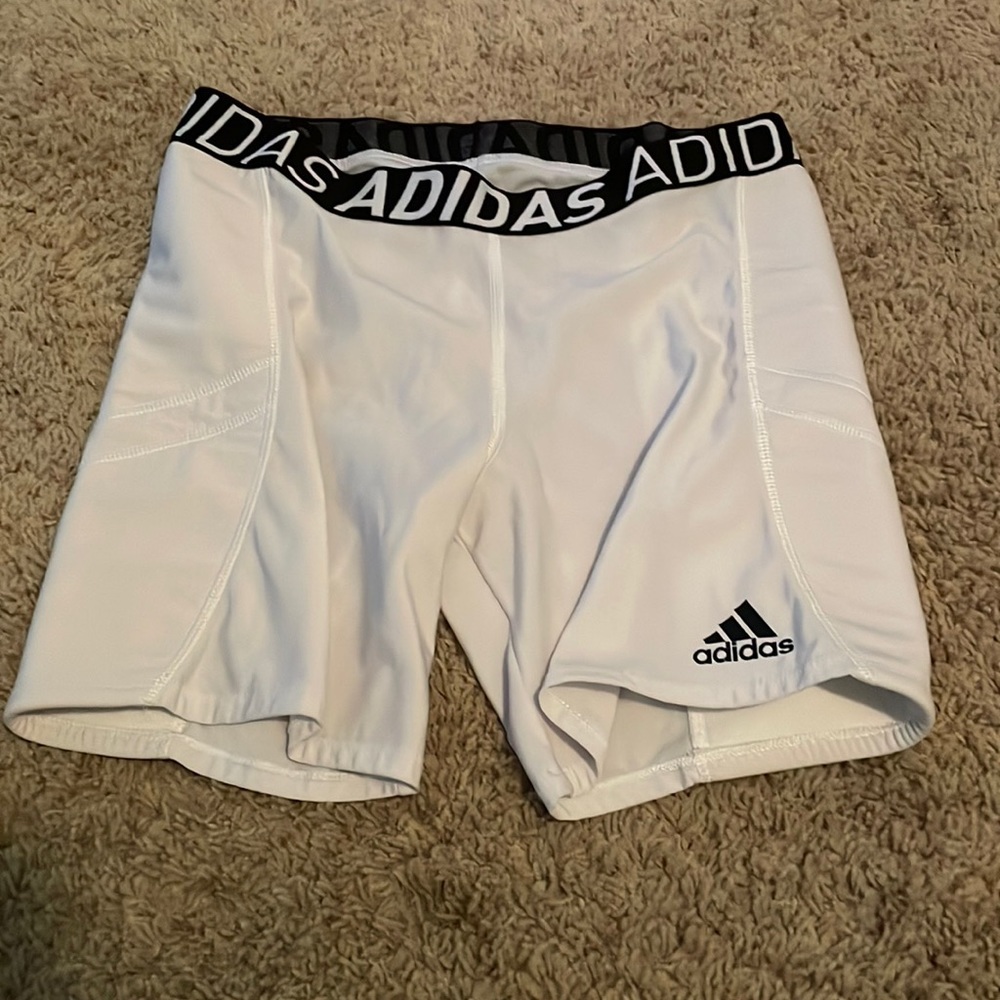 Sliding shorts